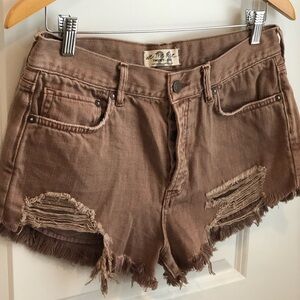 We The Free Shorts Tan Distressed Denim Cutoff Shorts 28